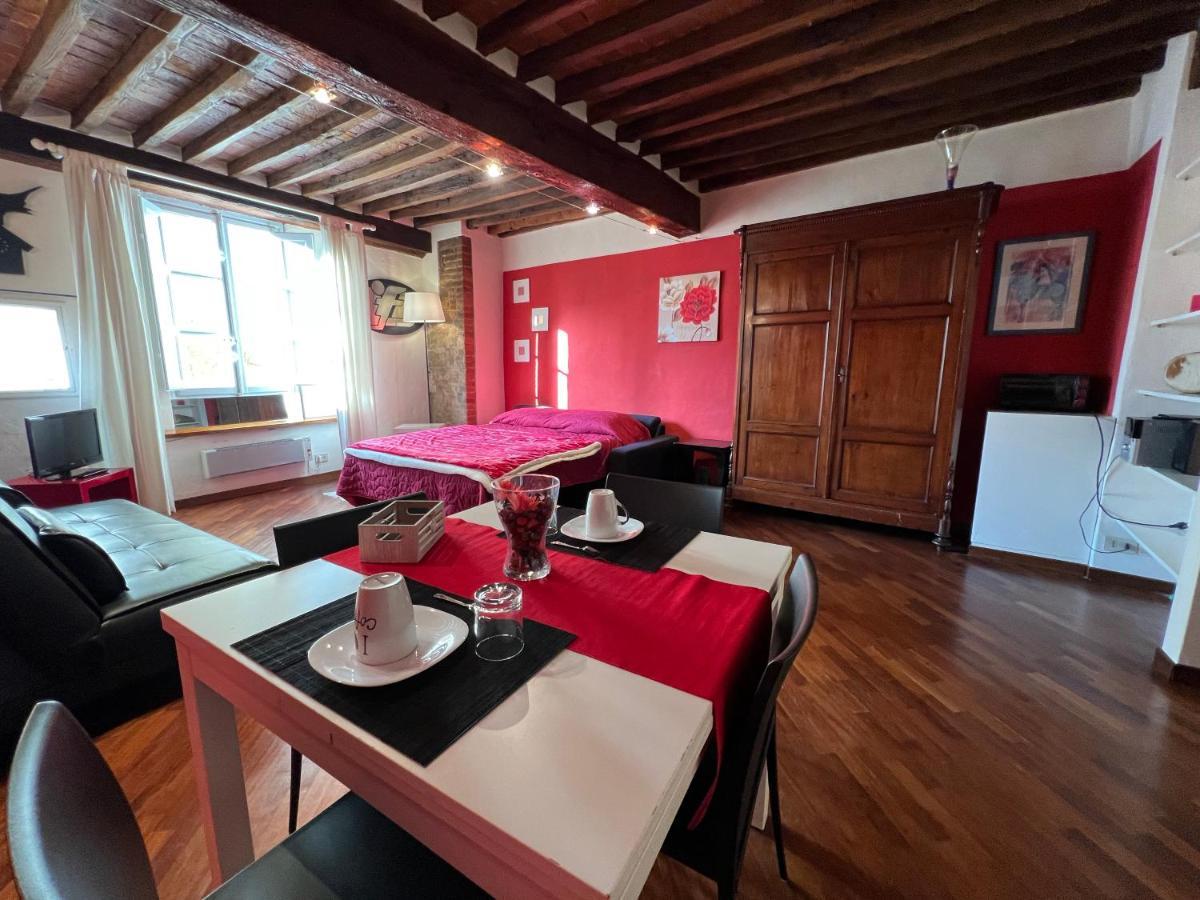 Suite Via Fillungo Lucca Exterior photo